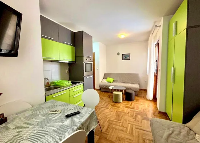 Zlatiborski Konaci, 19, 3